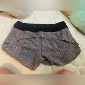 Lululemon Speed up shorts